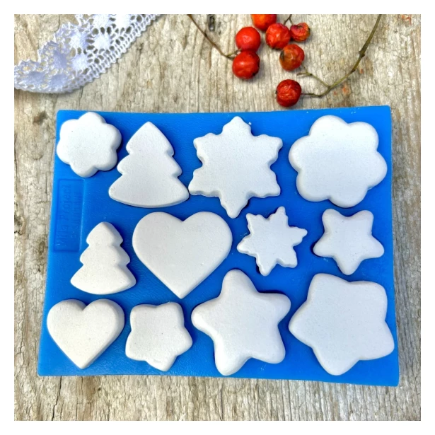 FOREMKA SILIKONOWA PIERNICZKI GŁADKIE 9 x 11,5 cm