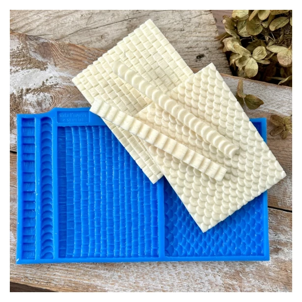 FOREMKA SILIKONOWA DACHY 19 x 11,7 cm