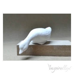 Gipsowe zwierzątko wielkanocne - gąska pijąca wodę 3x7cm